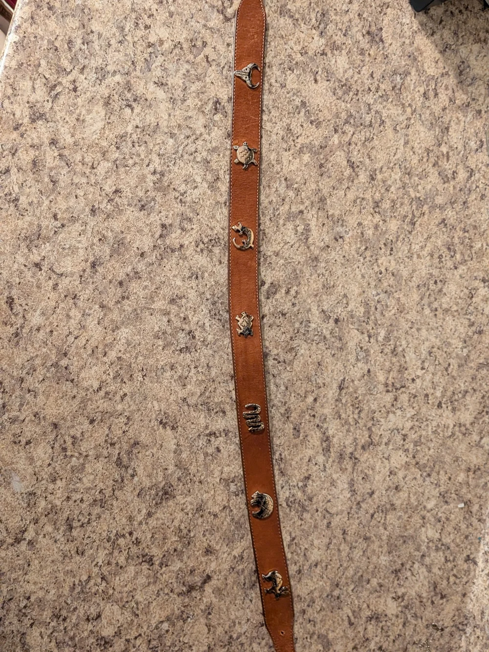 '90s Vintage Silver Creek Brown Leather Western Belt with Silver Concho Buckle